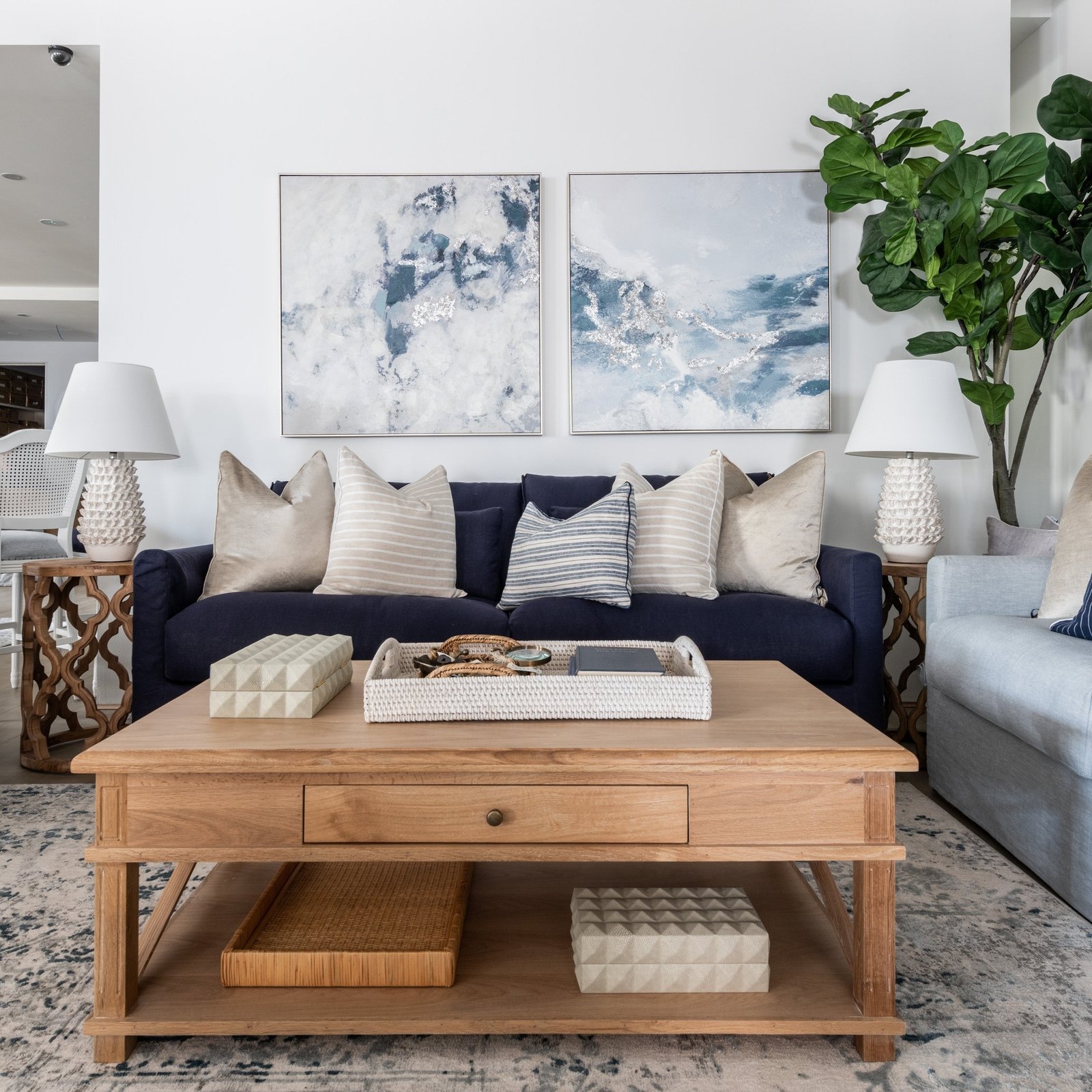 South Beach Hamptons Cross Leg Coffee Table - Image 2