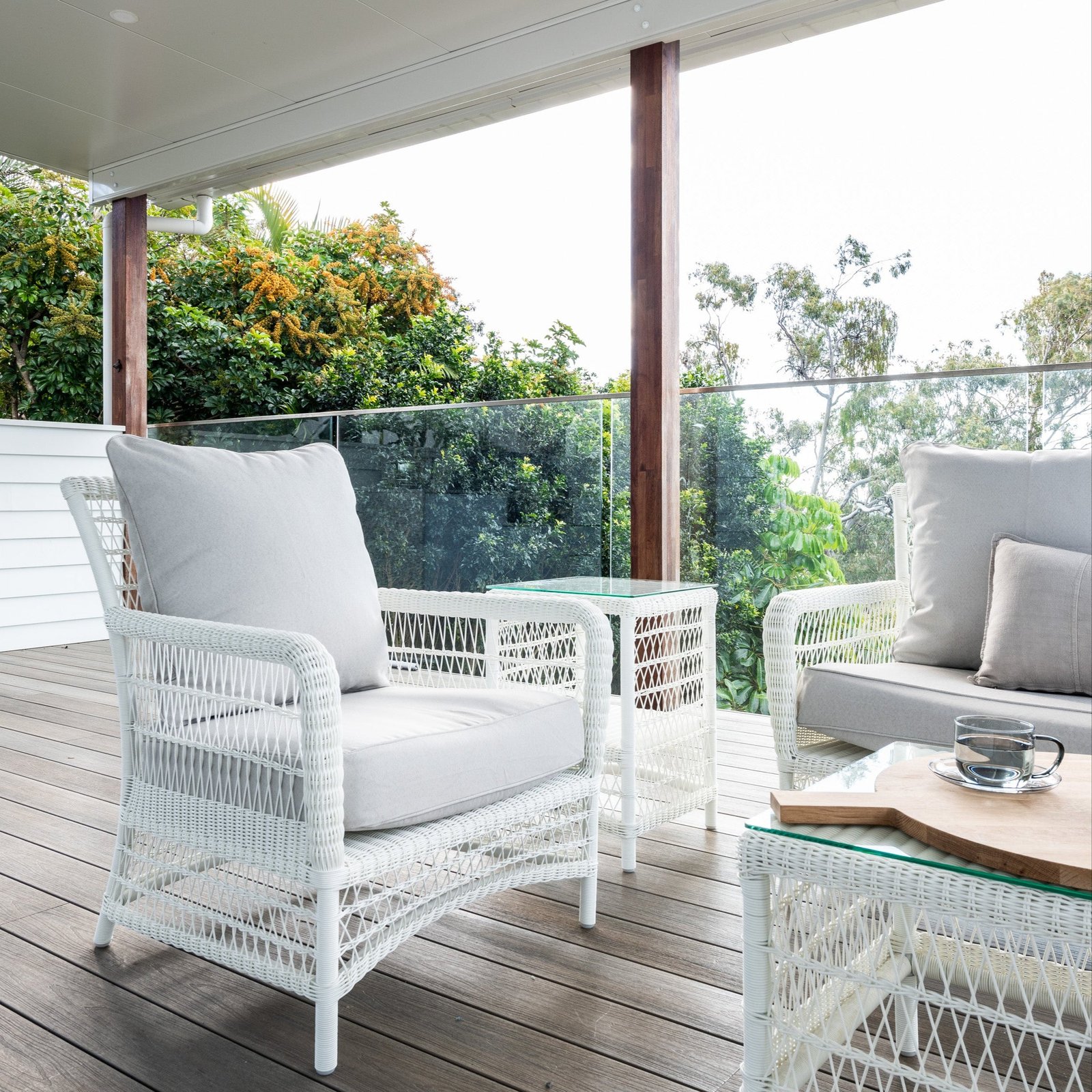 Oasis Outdoor Occasional Chair - Image 4