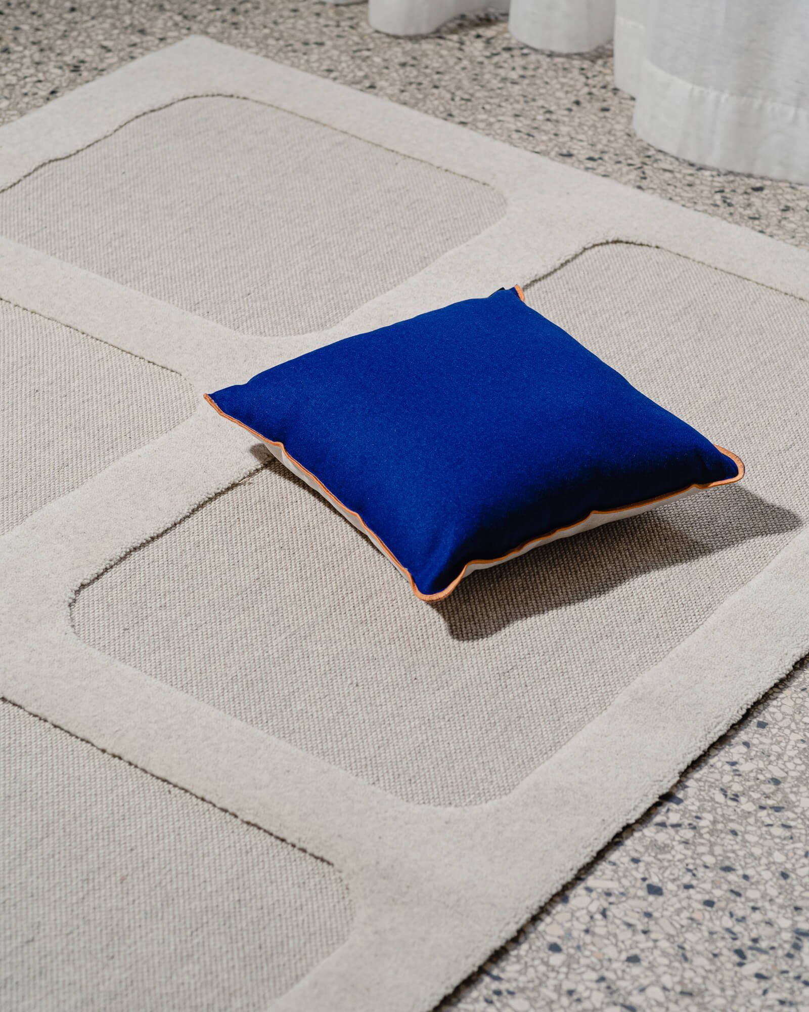 Dvu Cushion - 40 x 40 cm - Image 4