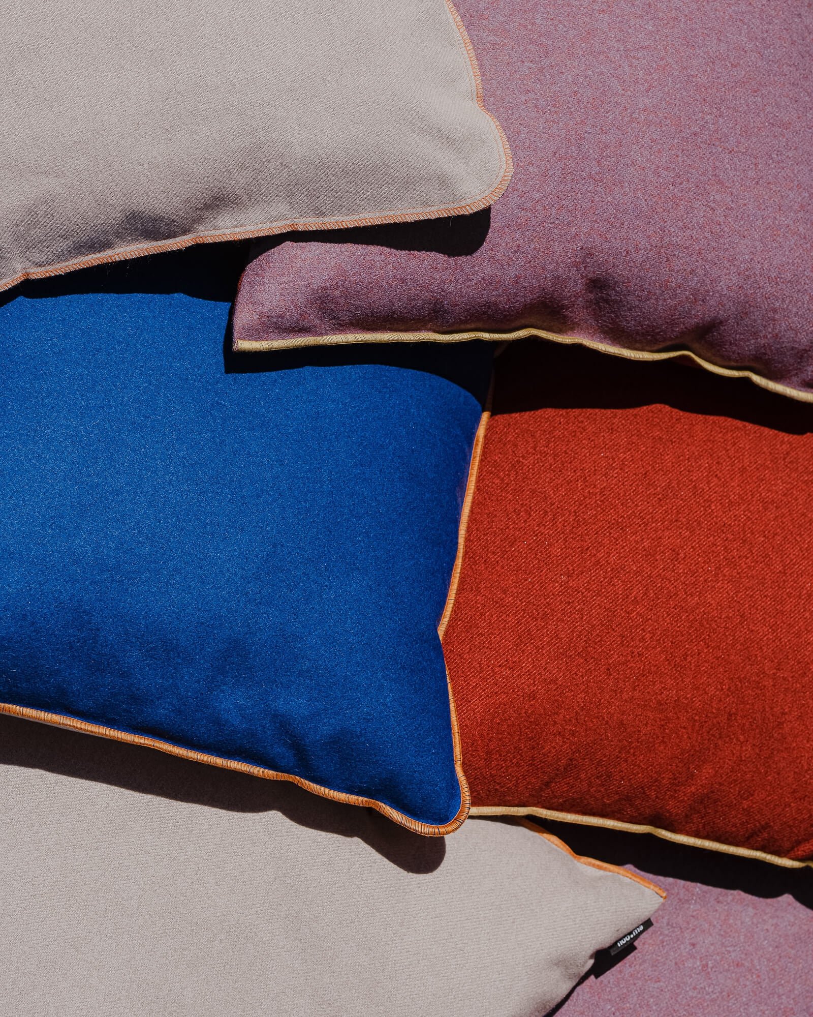 Dvu Cushion - 40 x 40 cm - Image 3