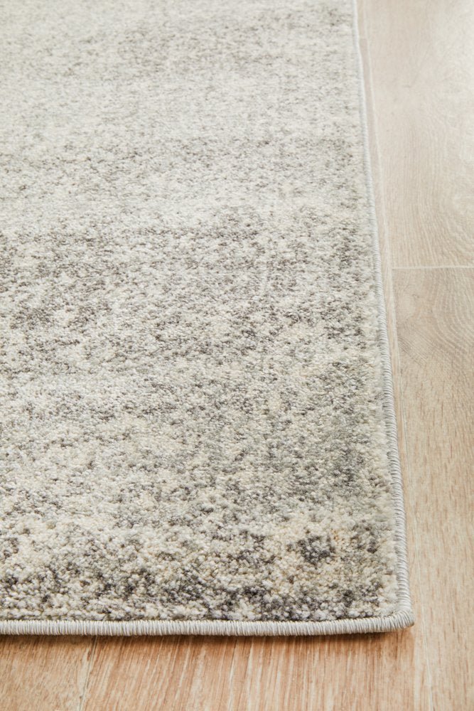 Shine Silver Transitional Runner - Image 7