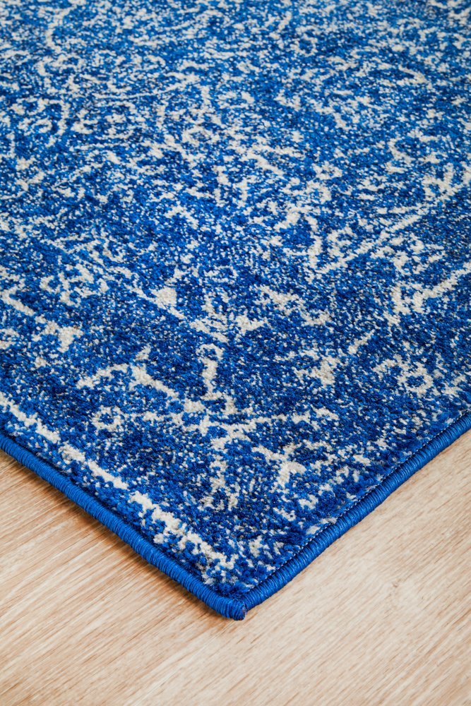 Artist Navy Transitional Runner - Image 7