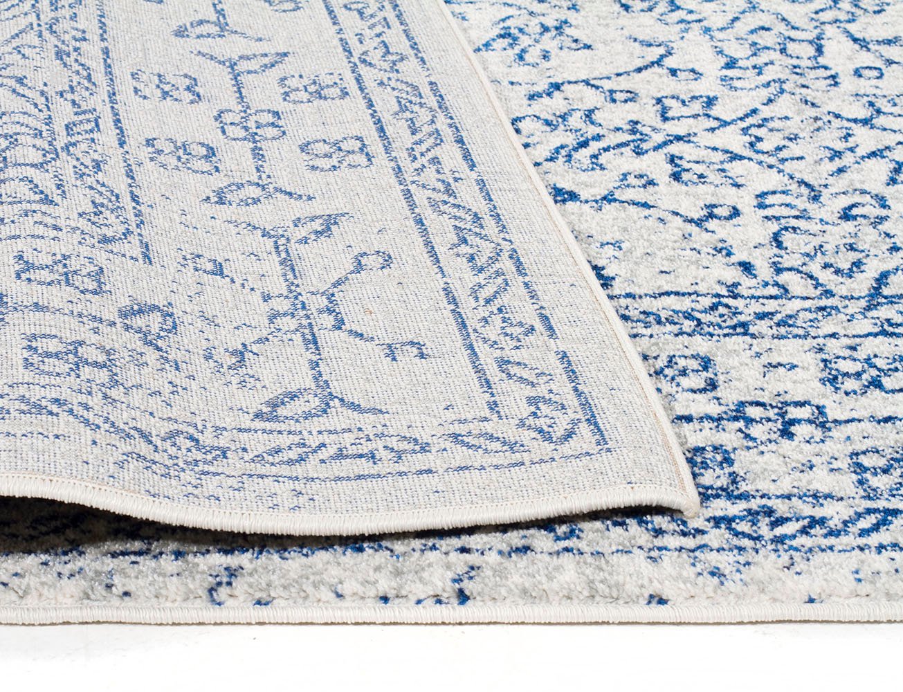 Whisper White Transitional Round Rug - Image 4