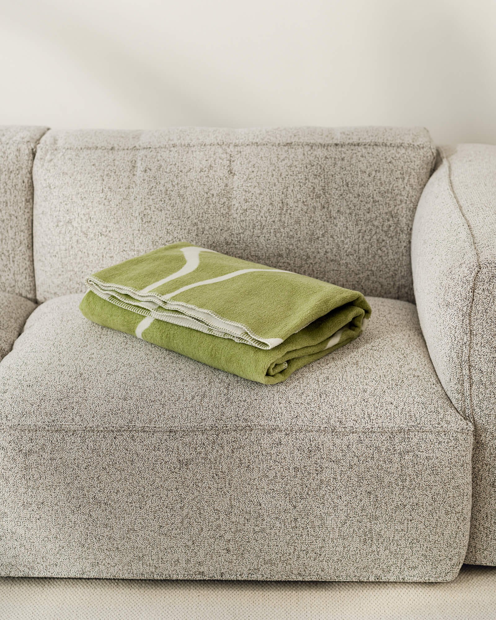 Felu Throw - Image 10