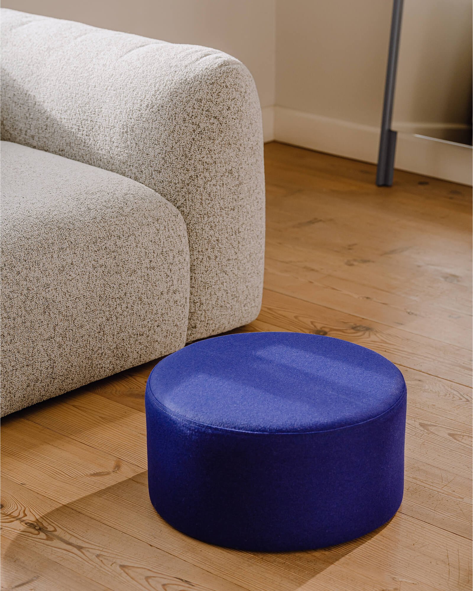 Folk Pouf - low - Image 4