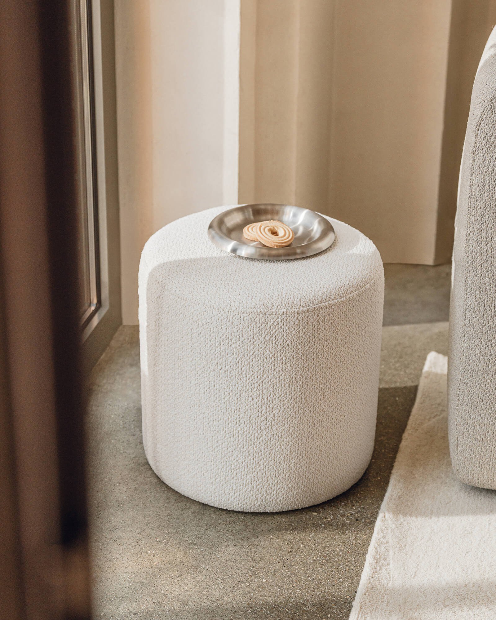 Folk Pouf - tall - Image 4