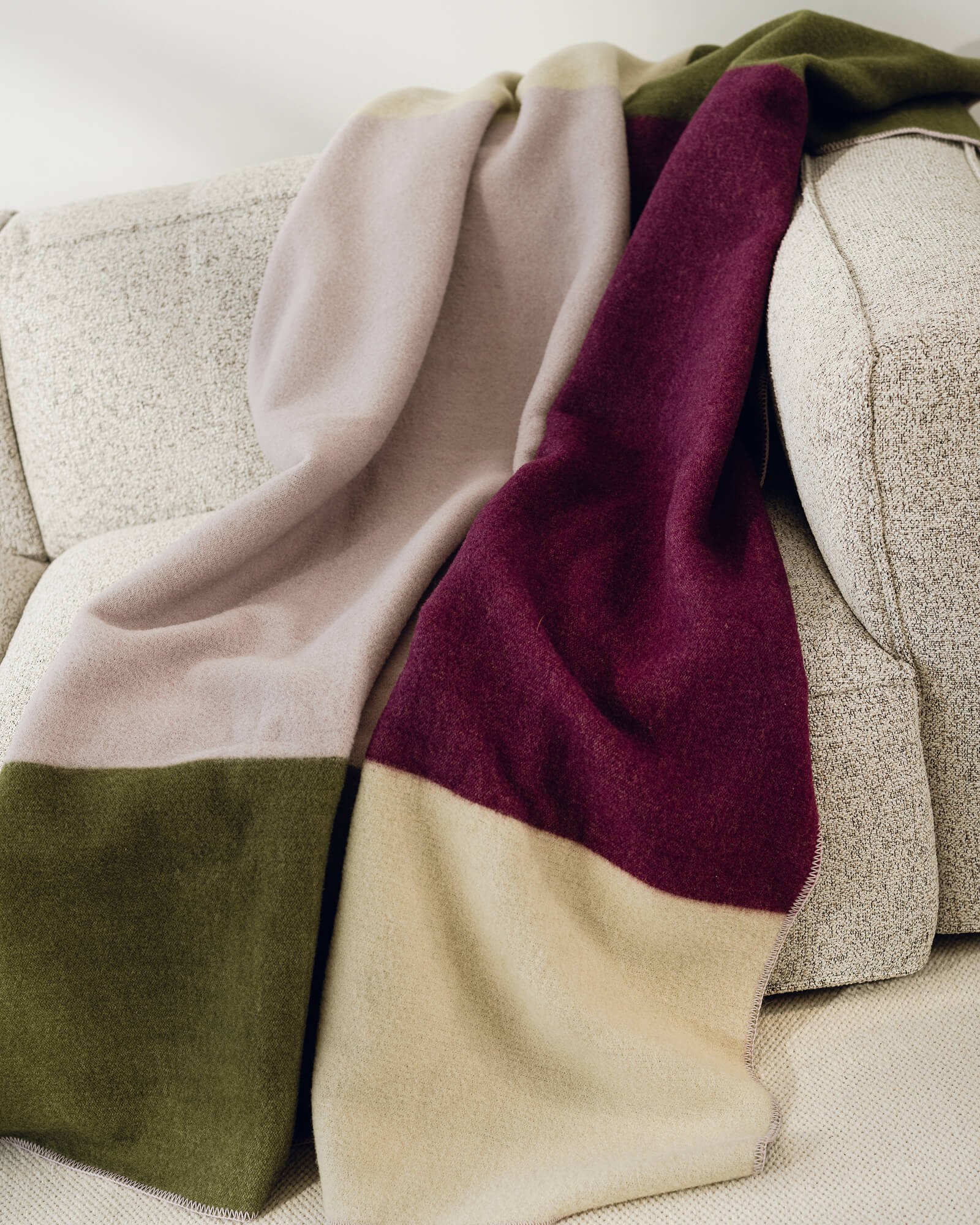 Hilu Wool Blanket - Image 2