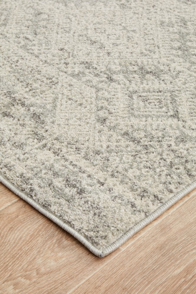 Zelda Silver Grey Runner - Image 6