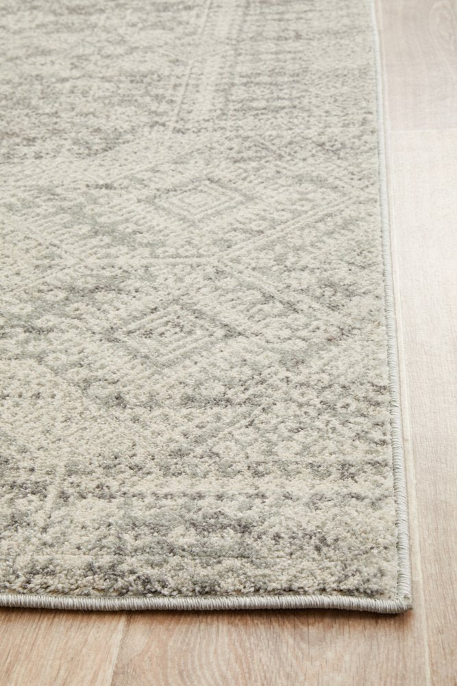 Zelda Silver Grey Runner - Image 7