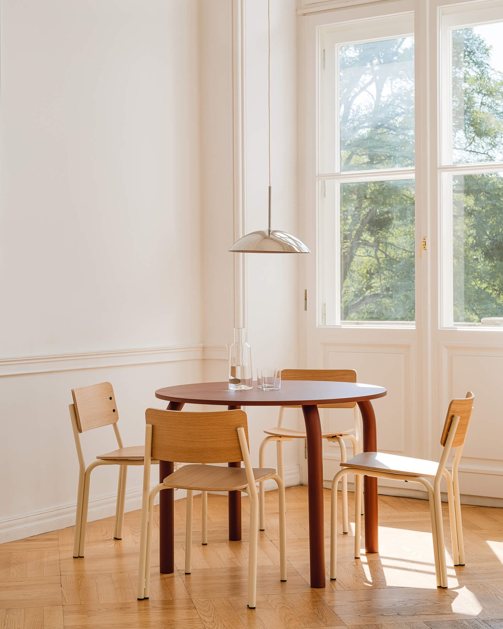 Meko Dining Table - Image 2