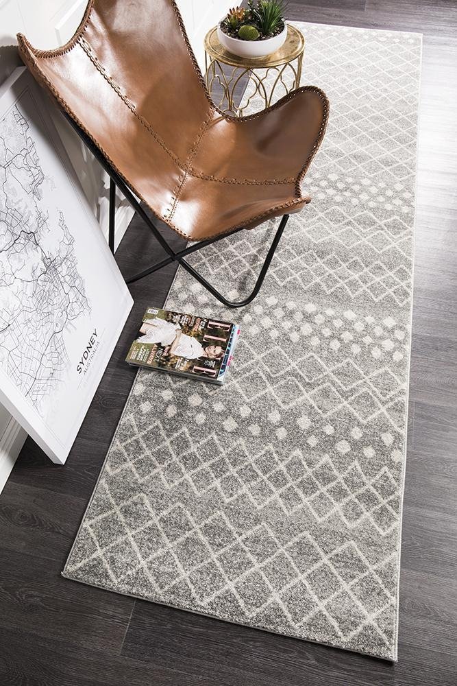 Oasis Selma Silver Tribal Runner - Image 2