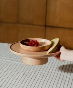 Alternative view of Oul Serving Platter and Bowls