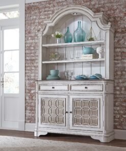 Alternative view of Magnolia Manor Buffet and Hutch