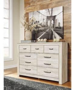 Alternative view of Bellaby Dresser