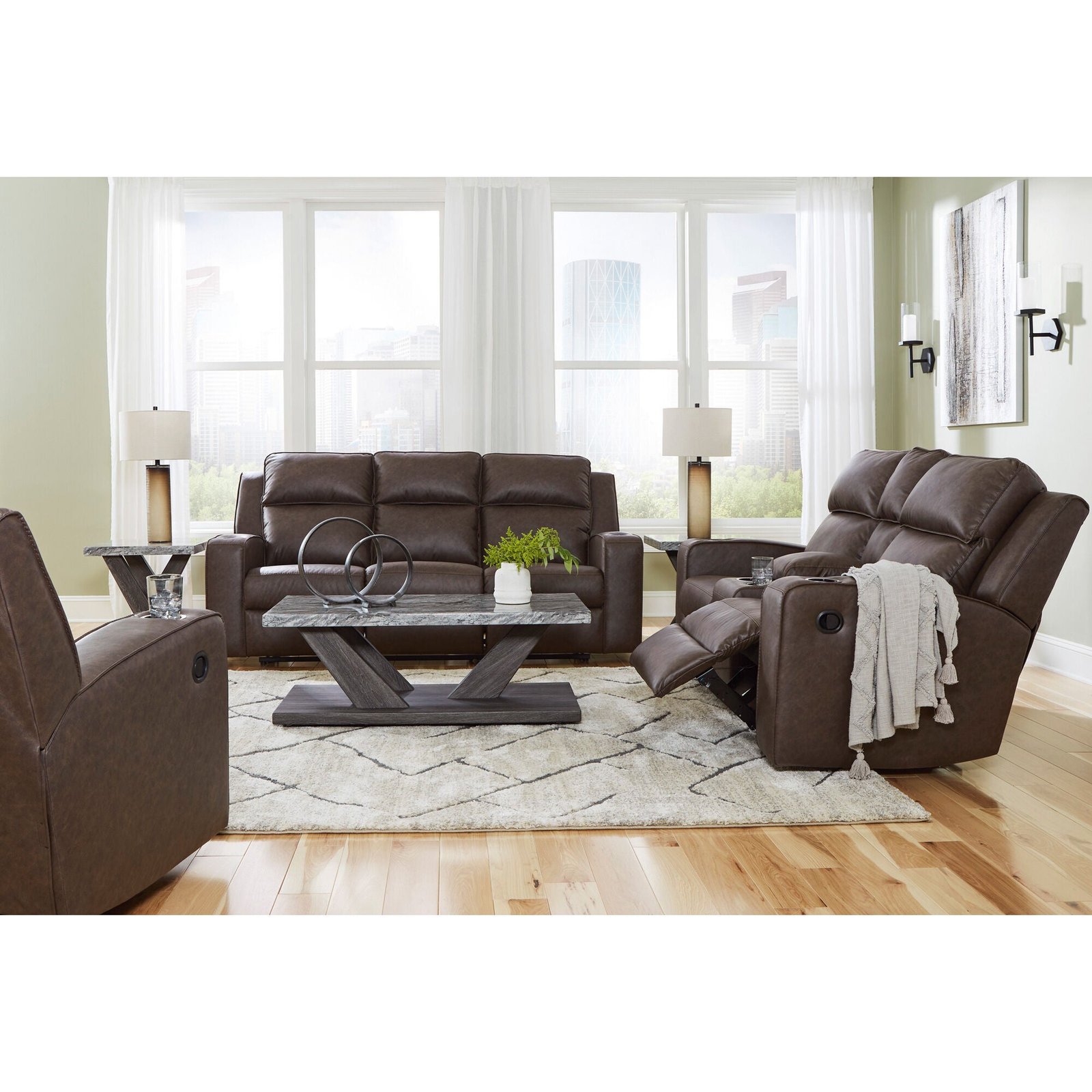 Lavenhorne Reclining Console Loveseat - Image 3