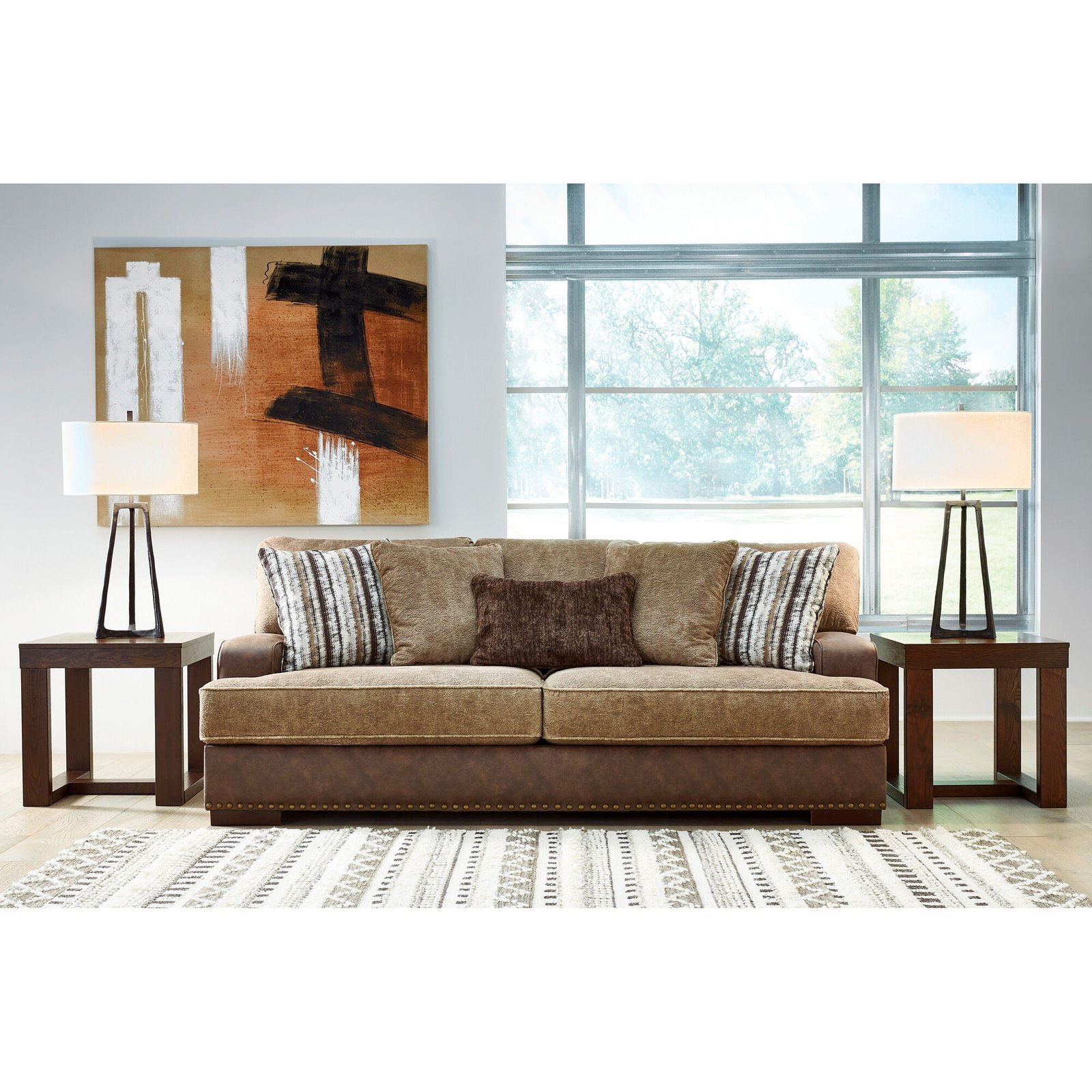 Alesbury Sofa - Image 3