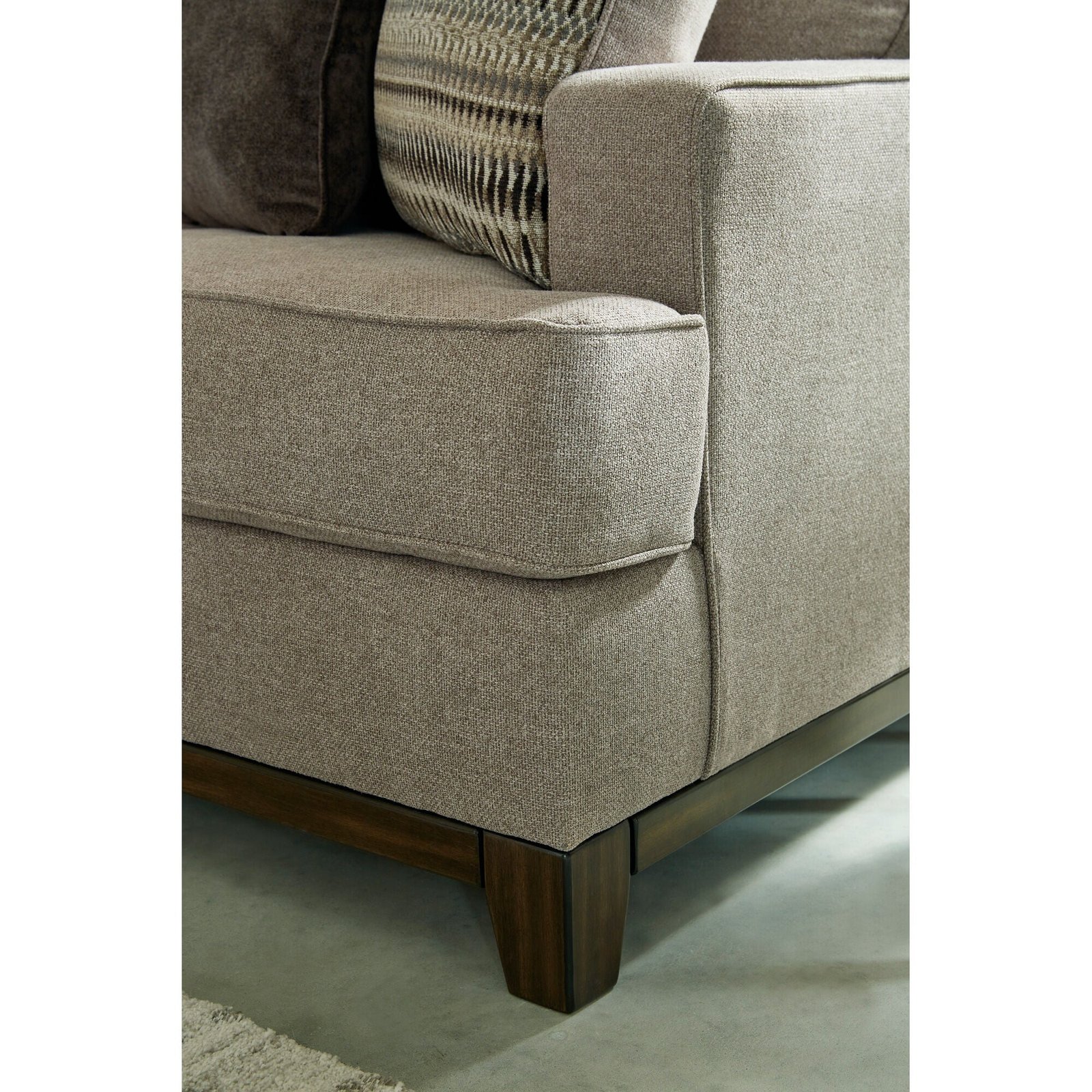 Kaywood Loveseat - Image 6