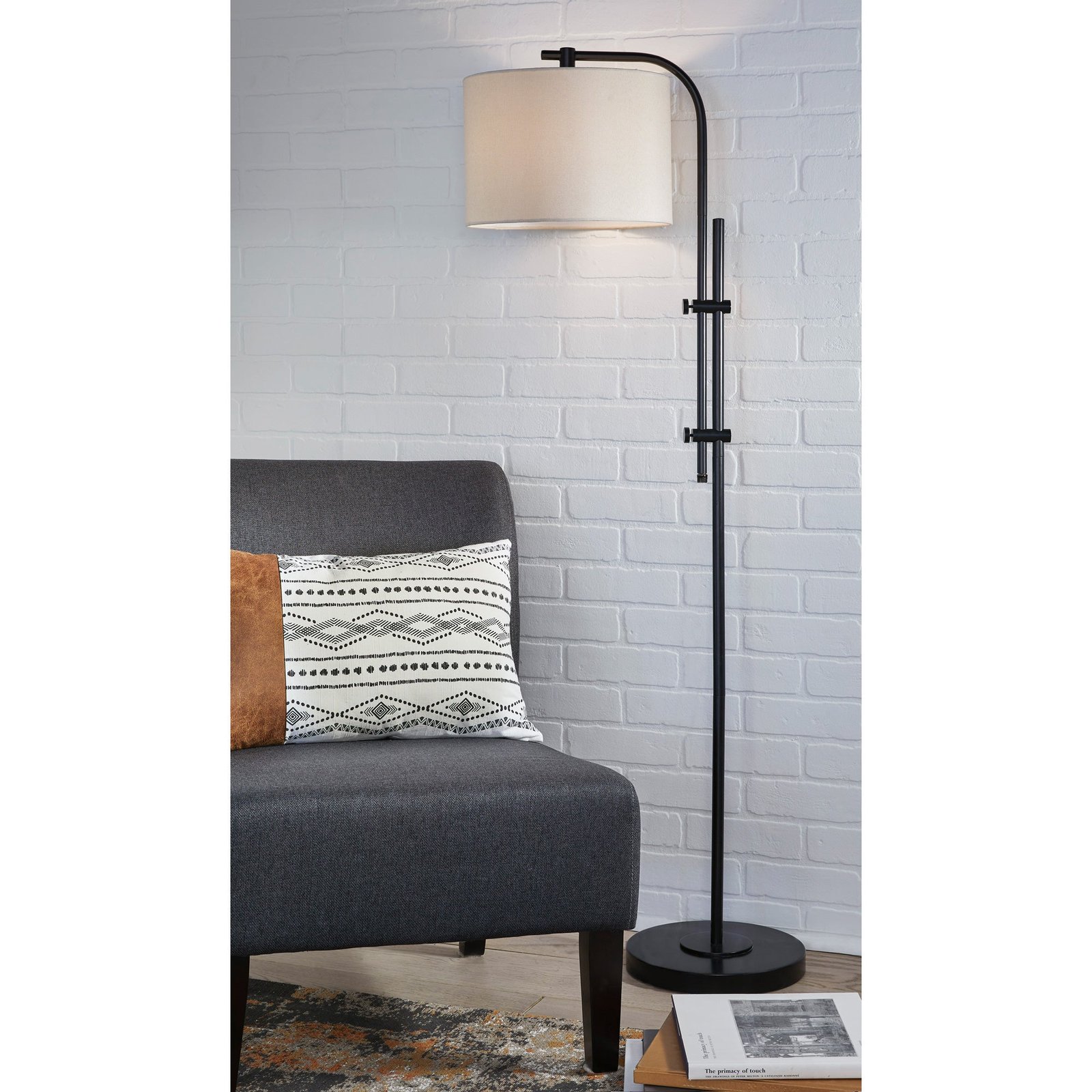 Baronvale Floor Lamp - Image 2