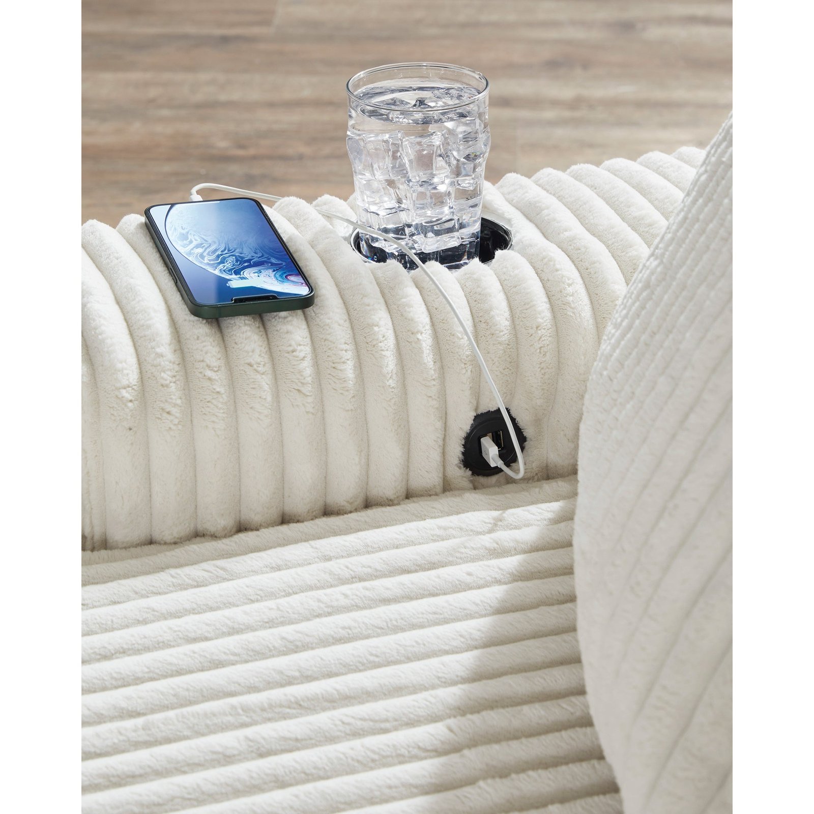 Lindyn Oversized Chaise - Image 8