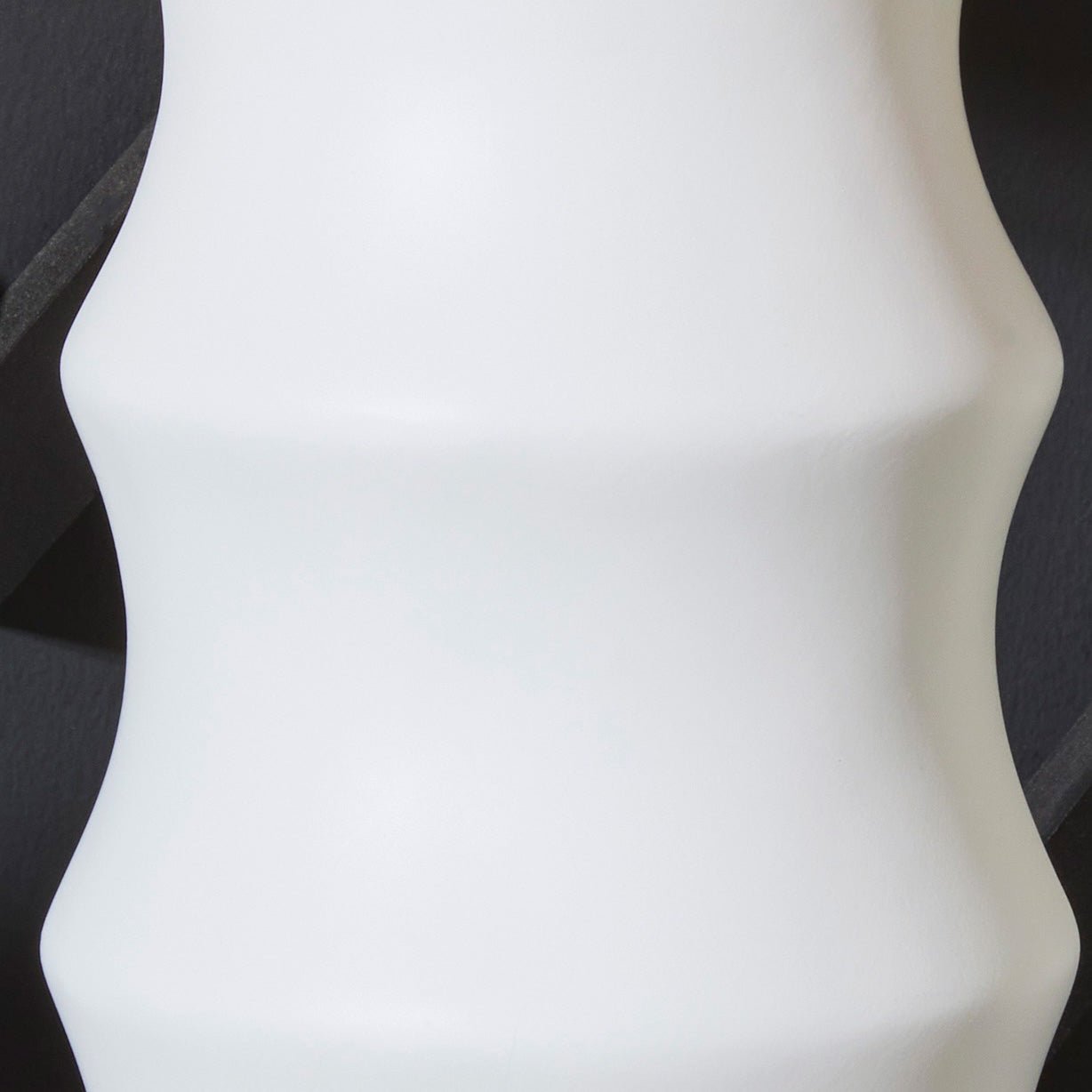Veraleigh Floor Lamp - Image 4