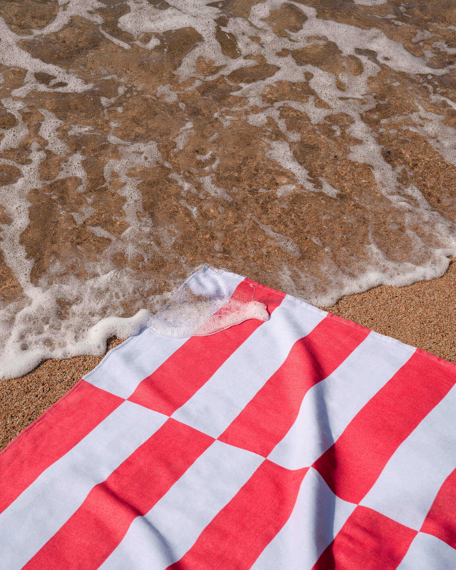 Su Beach Towel - Image 3