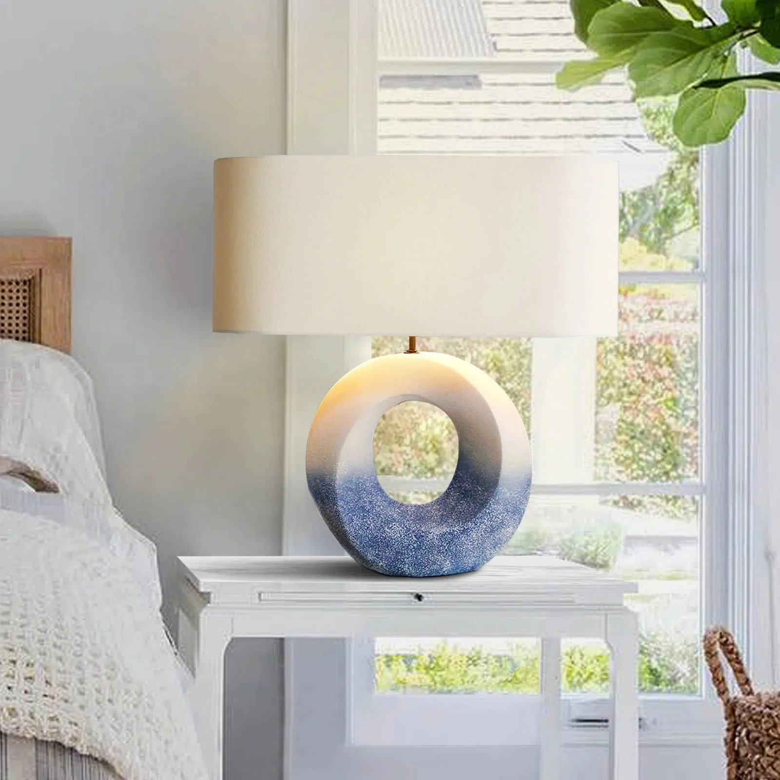Sumui Table Lamp with Oval Lamp Shade - Image 2