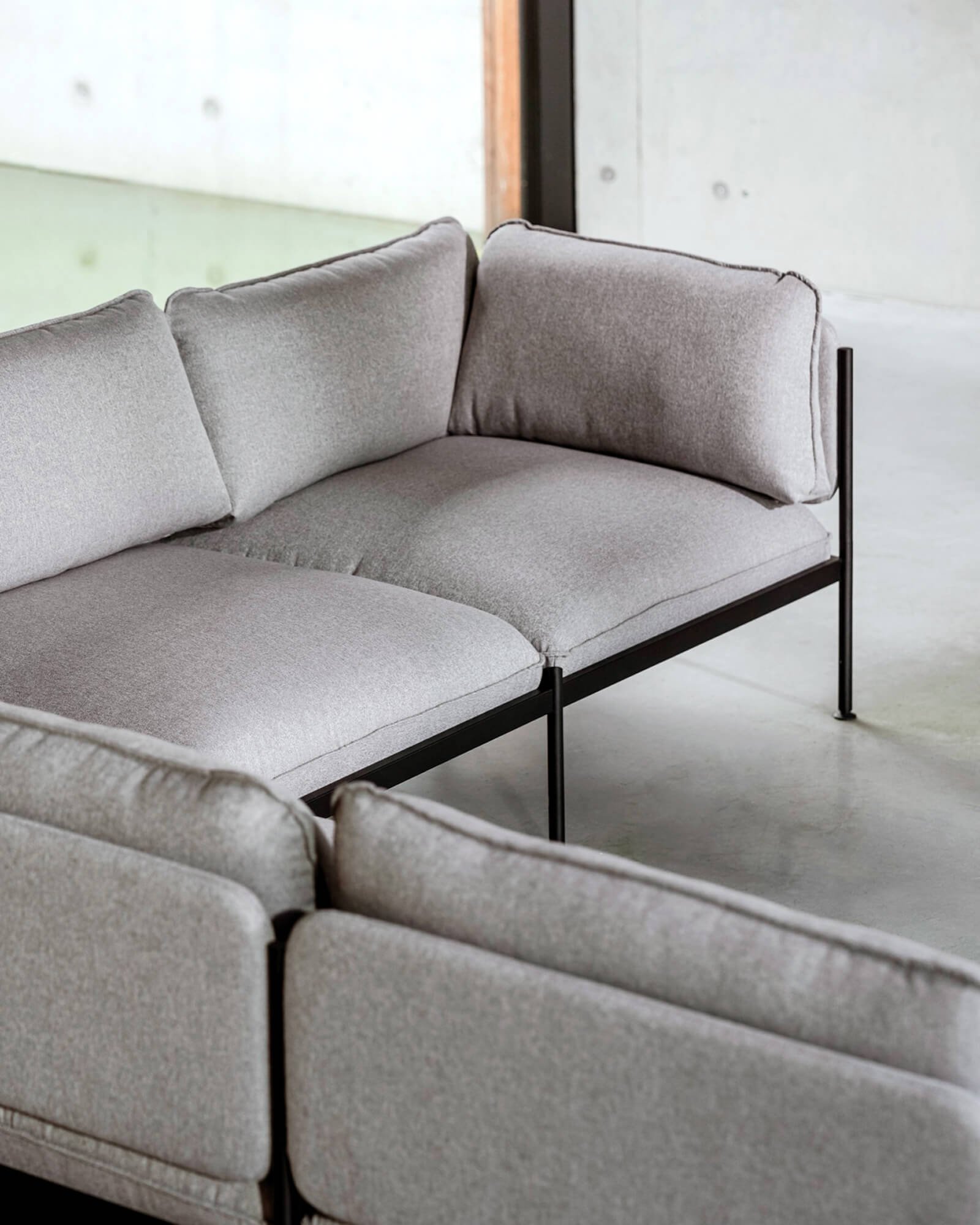 Toom Modular Sofa 6-seater - Image 10