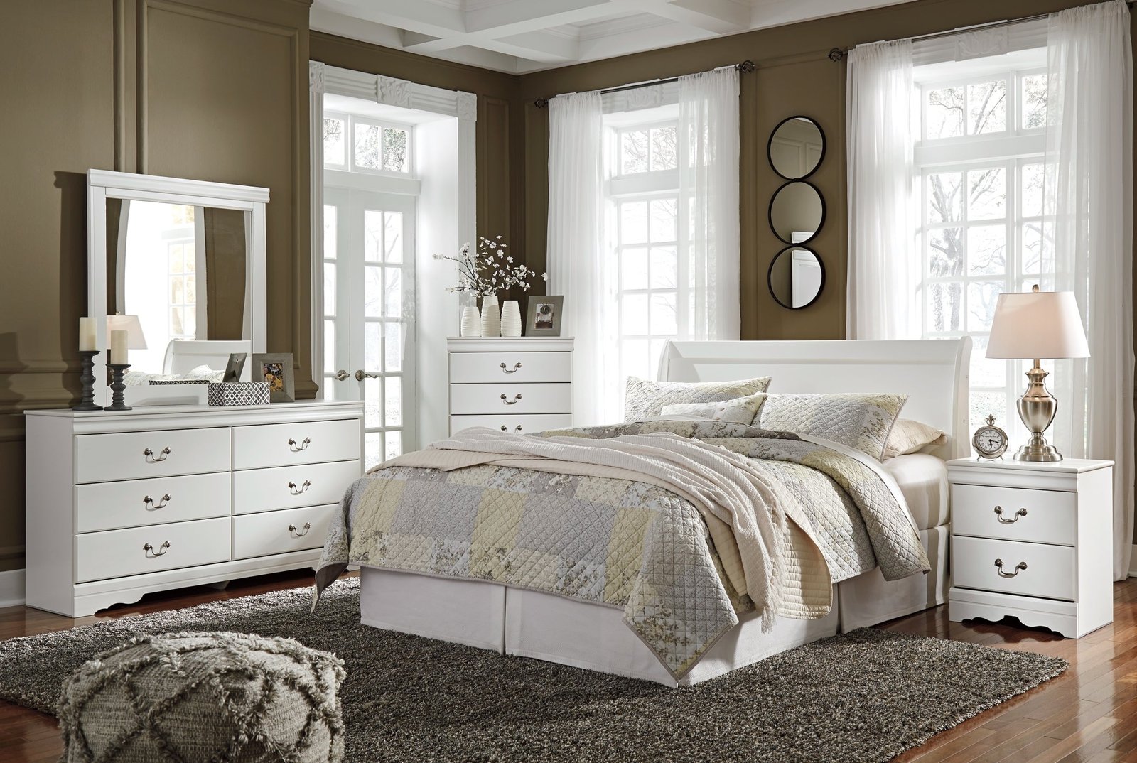 Anarasia Dresser and Mirror - Image 3