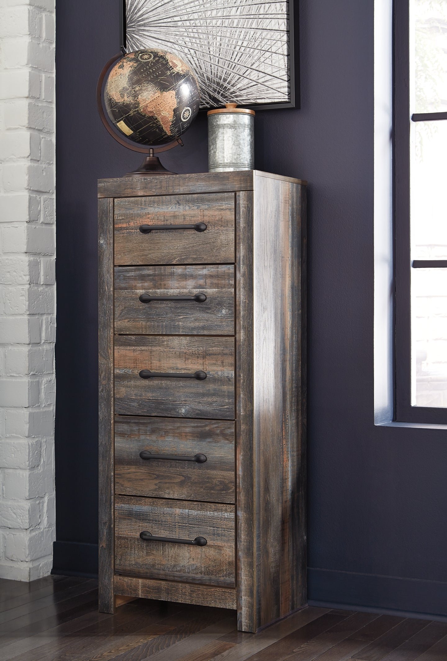 Drystan Narrow Chest - Image 3