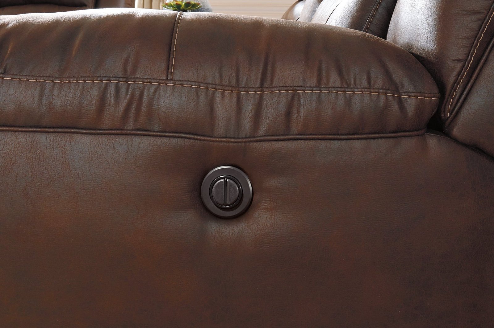 Stoneland DBL REC PWR Loveseat w/Console - Image 7