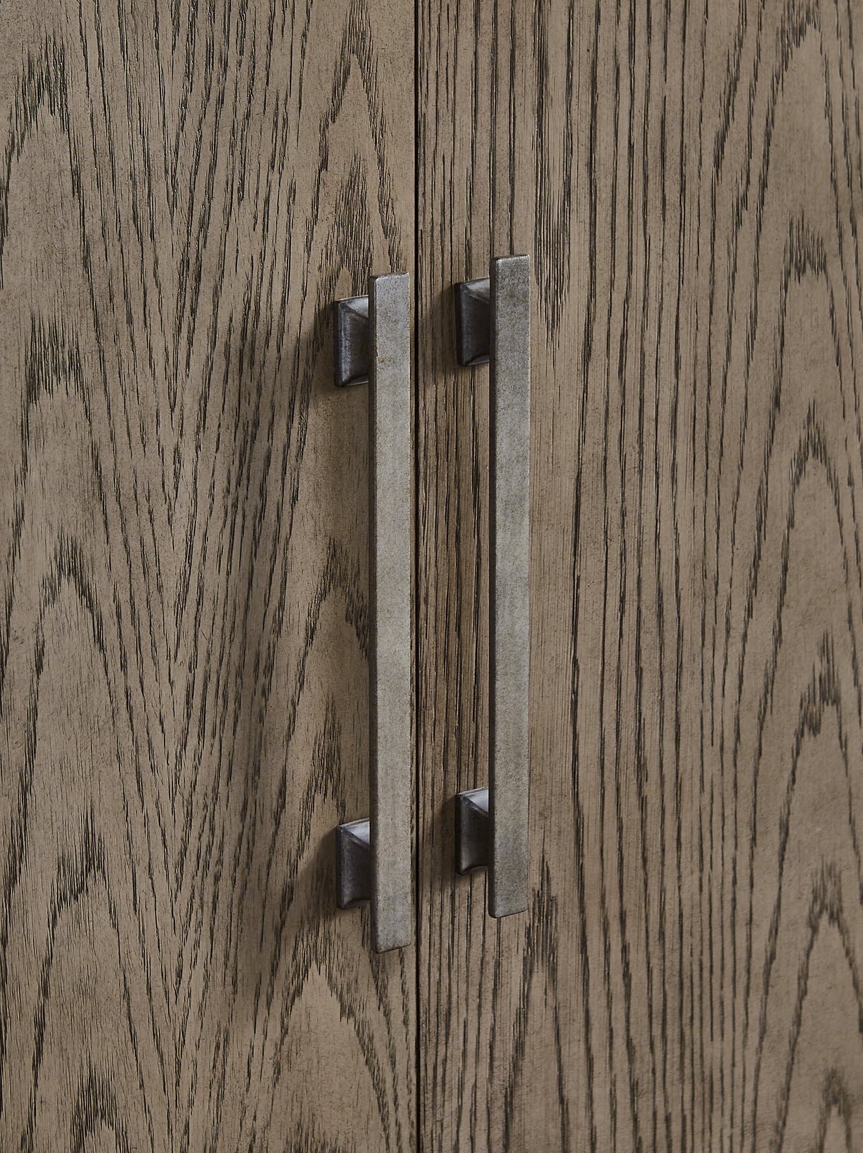 Chrestner Dining Room Server - Image 5