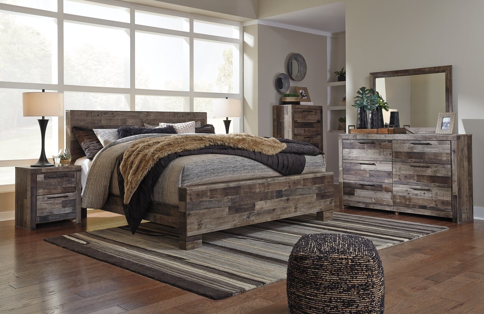Derekson King Panel Bed with Mirrored Dresser, Chest and Nightstand - Image 2