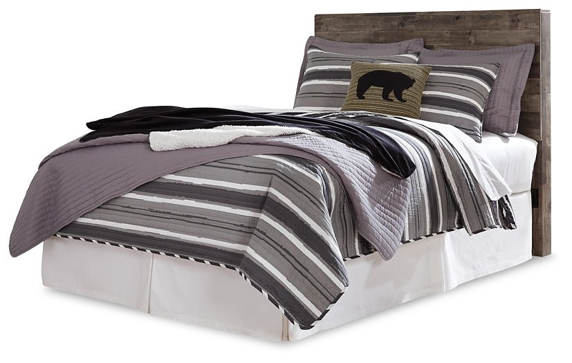 Derekson Full Panel Headboard Bed with Mirrored Dresser, Chest and Nightstand - Image 3