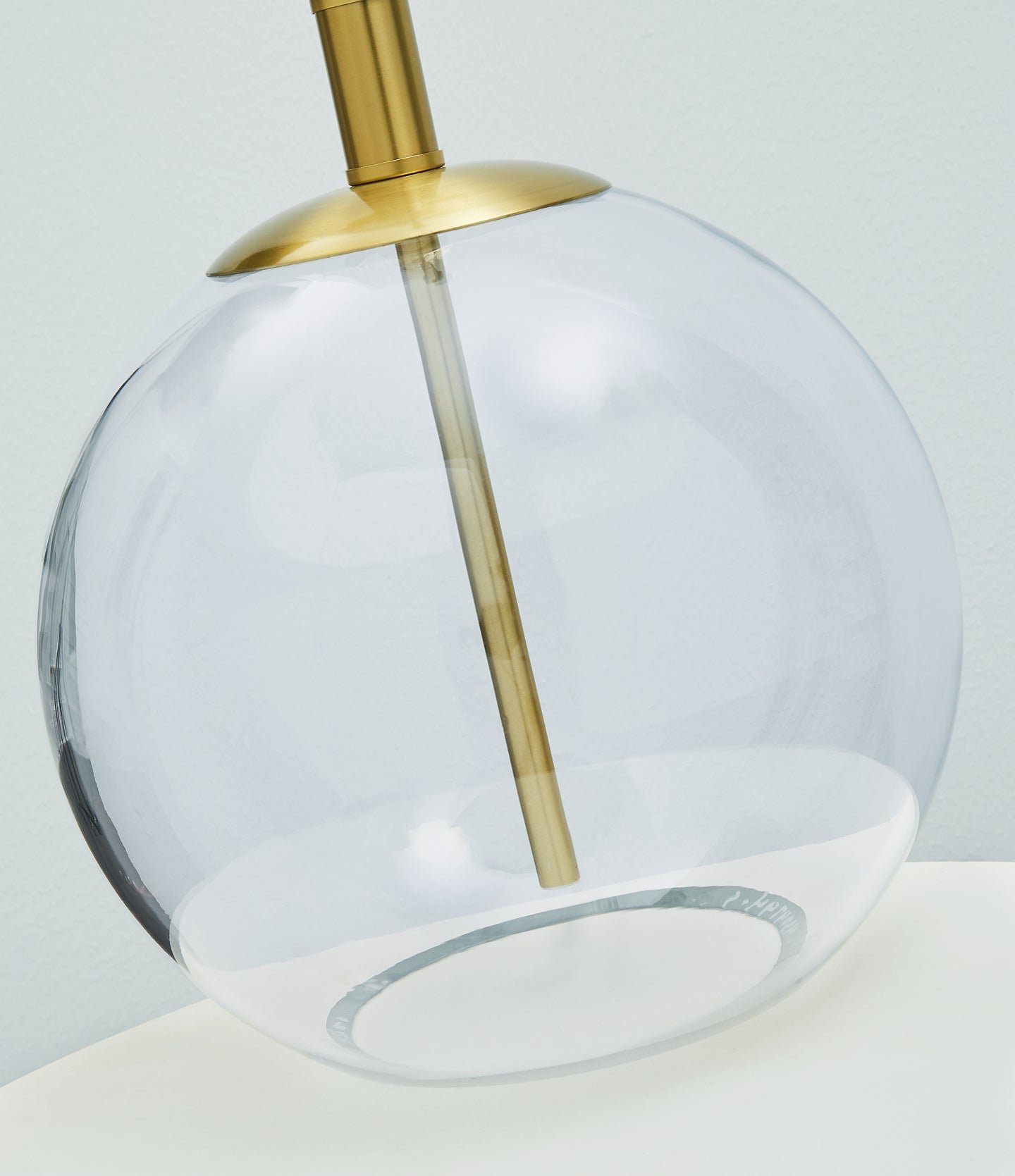 Ashley Express - Samder Glass Table Lamp (1/CN) - Image 4