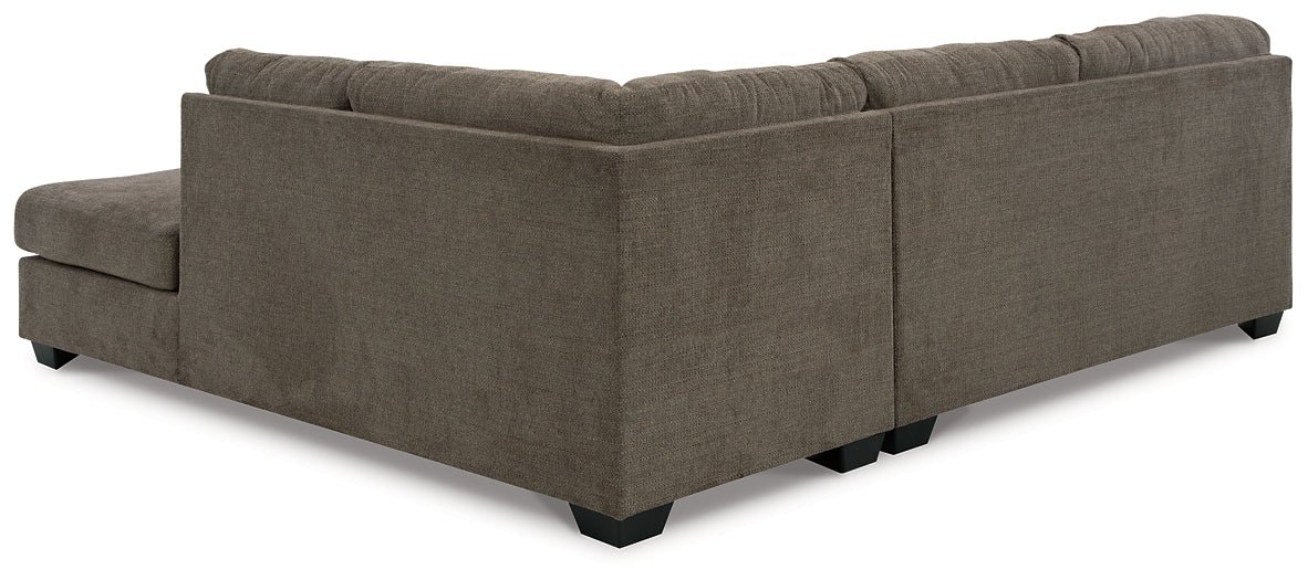 Mahoney 2-Piece Sectional with Chaise - Image 10