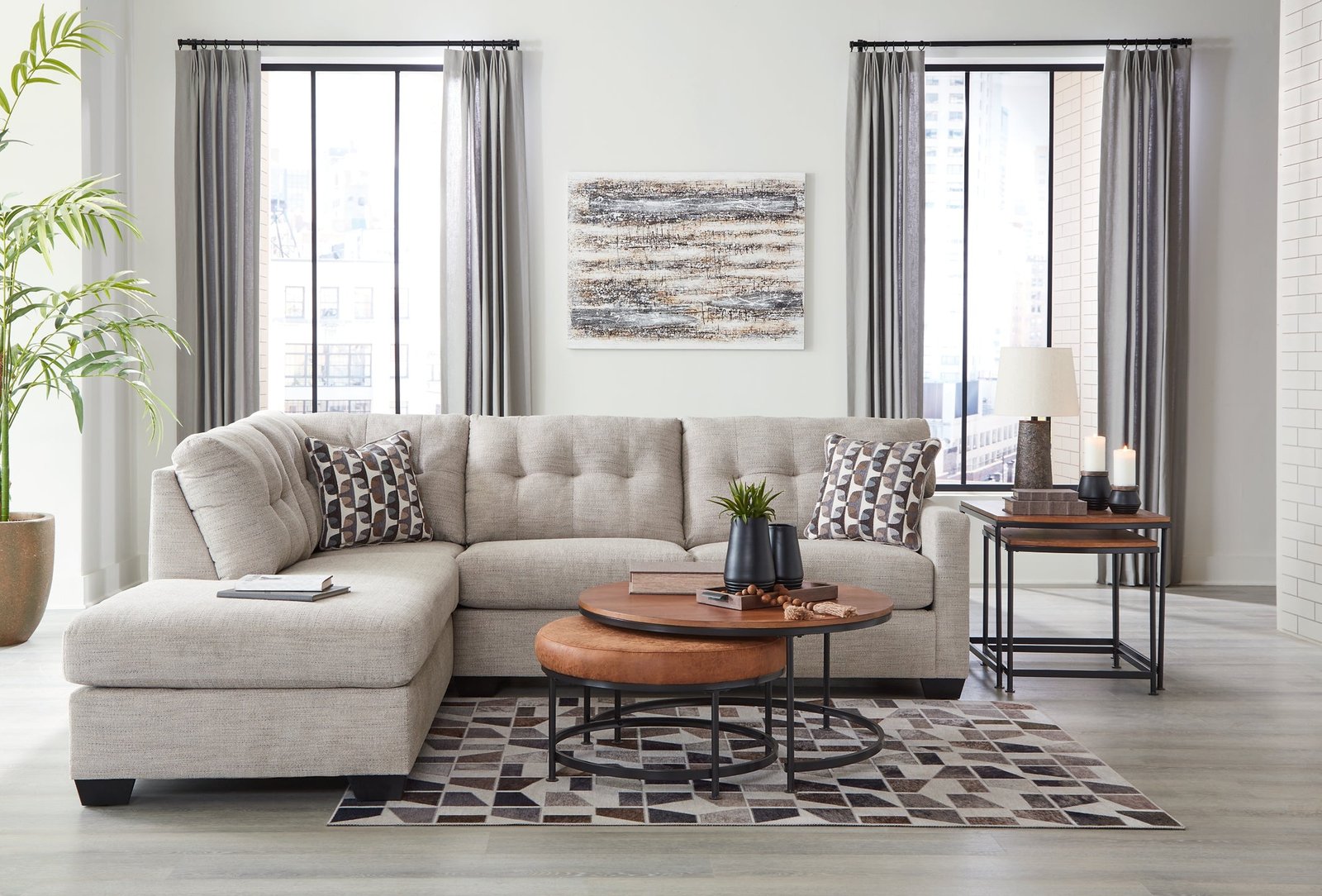 Mahoney 2-Piece Sectional with Chaise - Image 9
