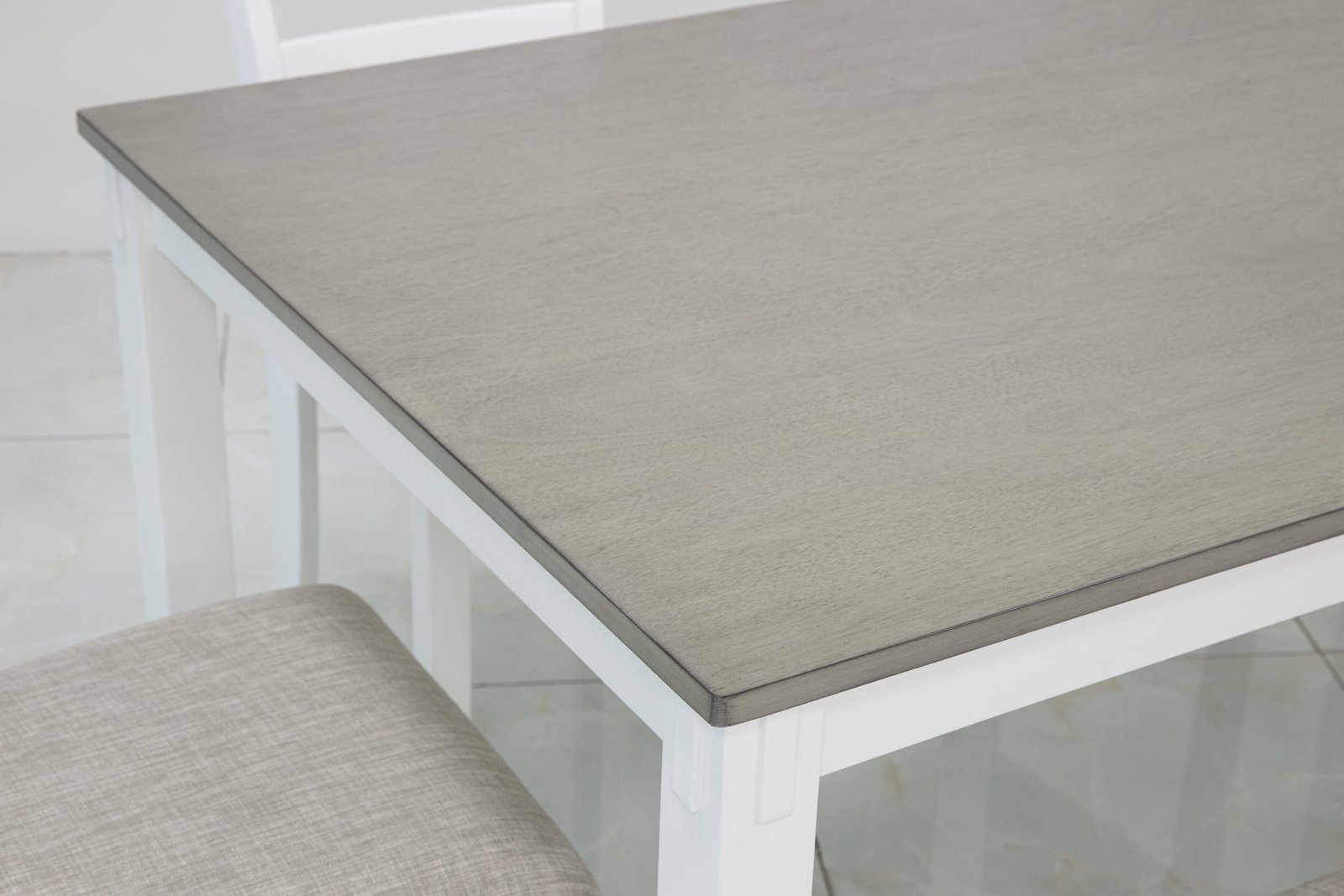 Stonehollow RECT DRM Table Set (6/CN) - Image 5