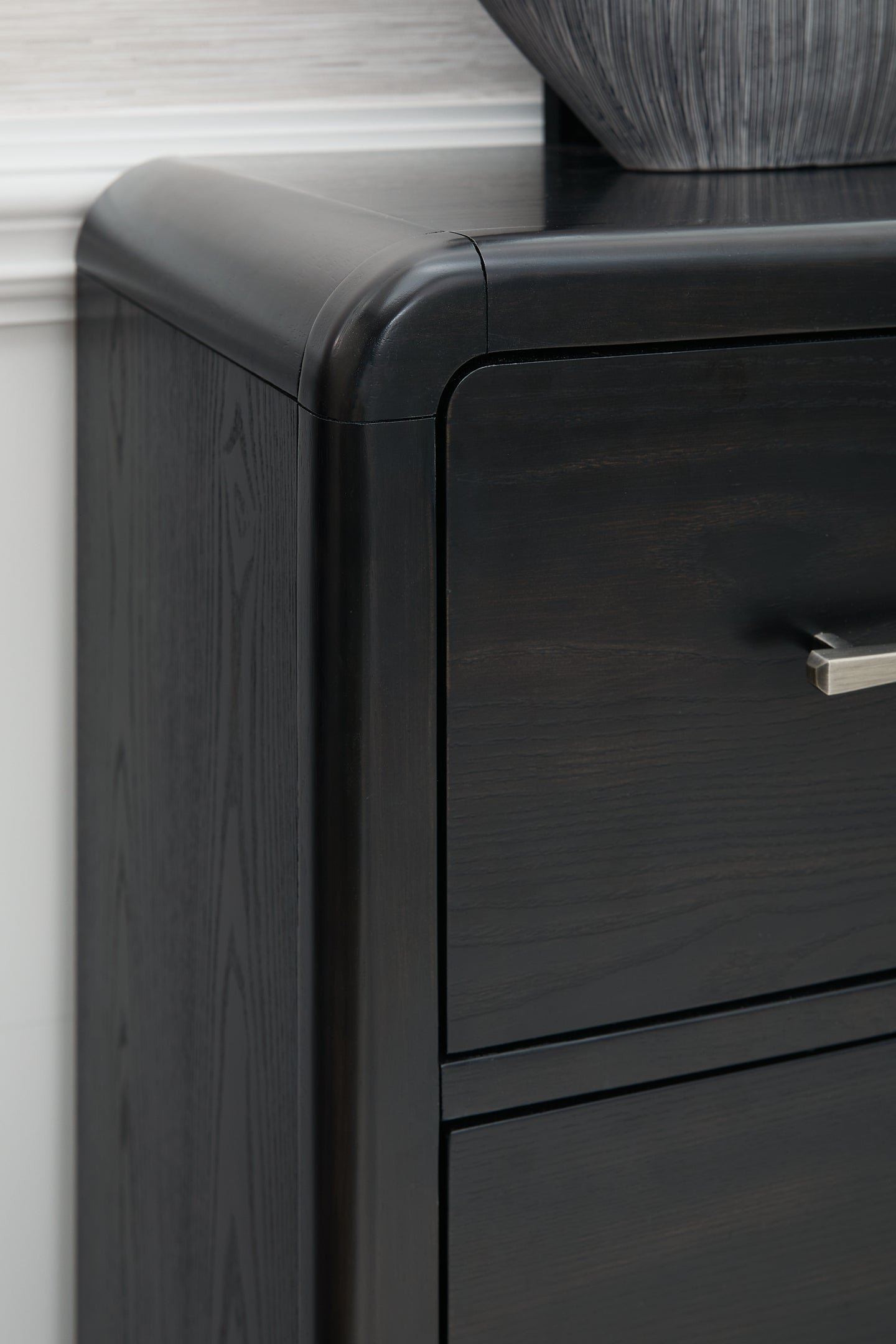 Rowanbeck Dresser - Image 5