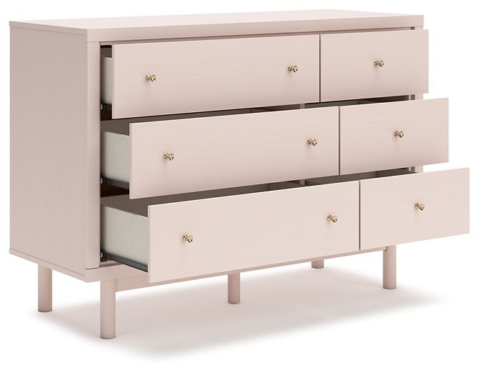 Wistenpine Six Drawer Dresser - Image 4