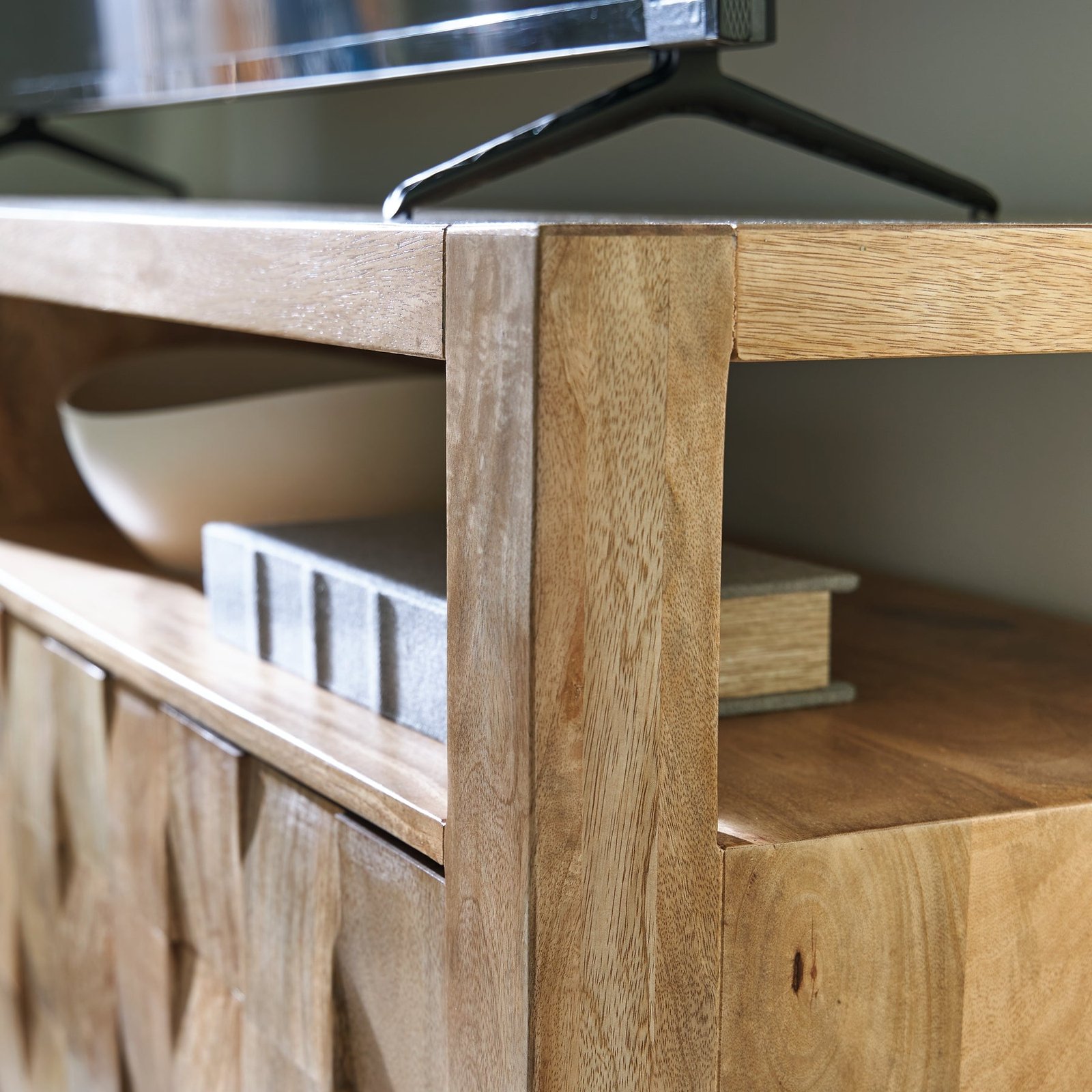 Hudwick Accent Cabinet - Image 6