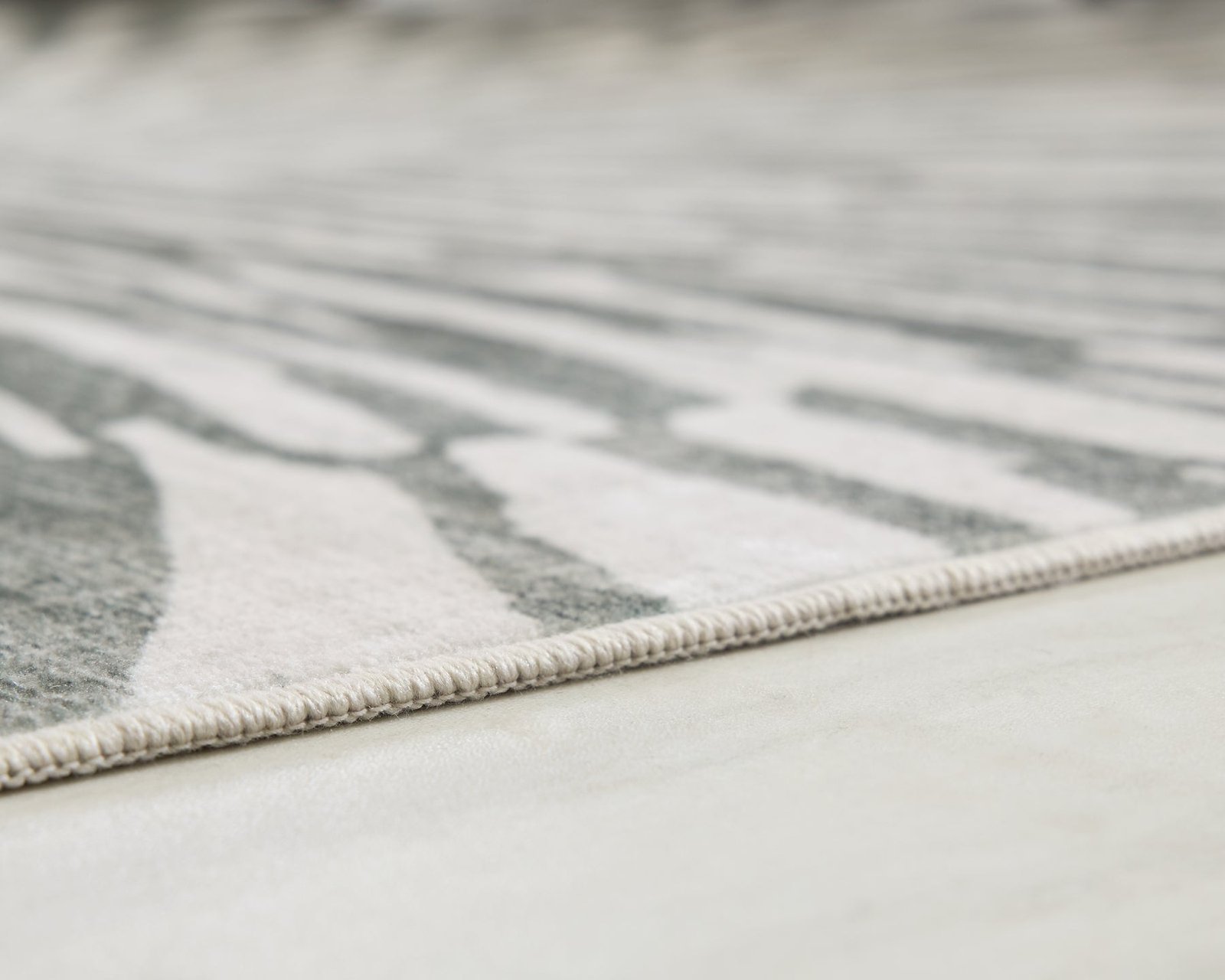 Ashley Express - Verland Washable Medium Rug - Image 3