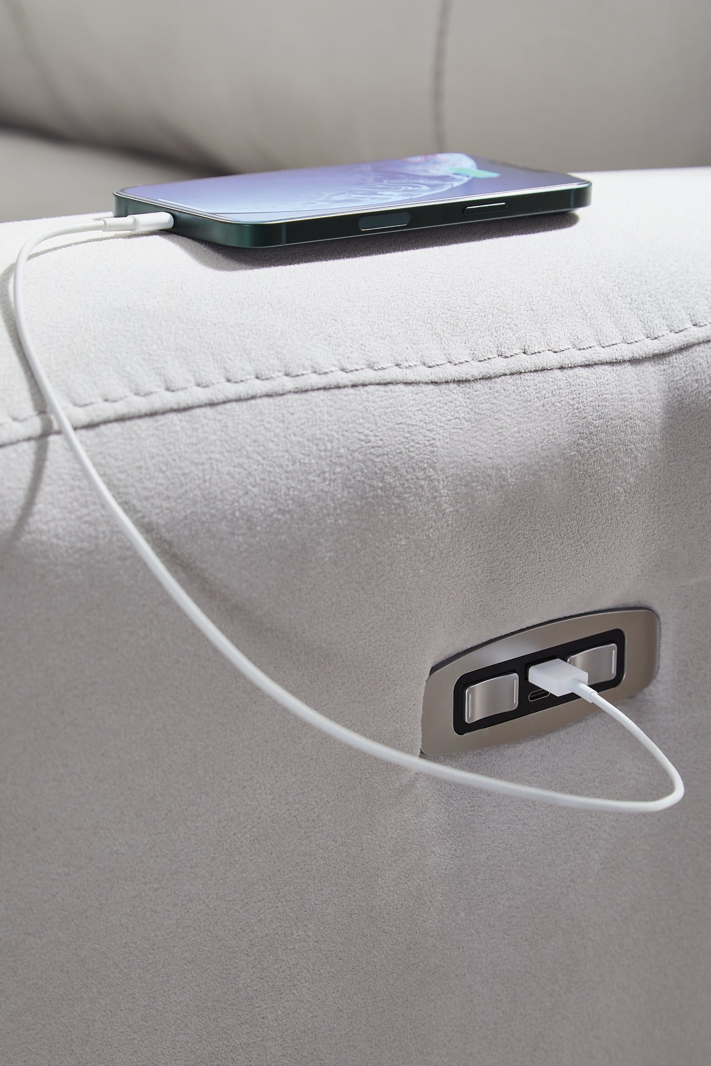 Social Pointe PWR Recliner/ADJ Headrest - Image 7