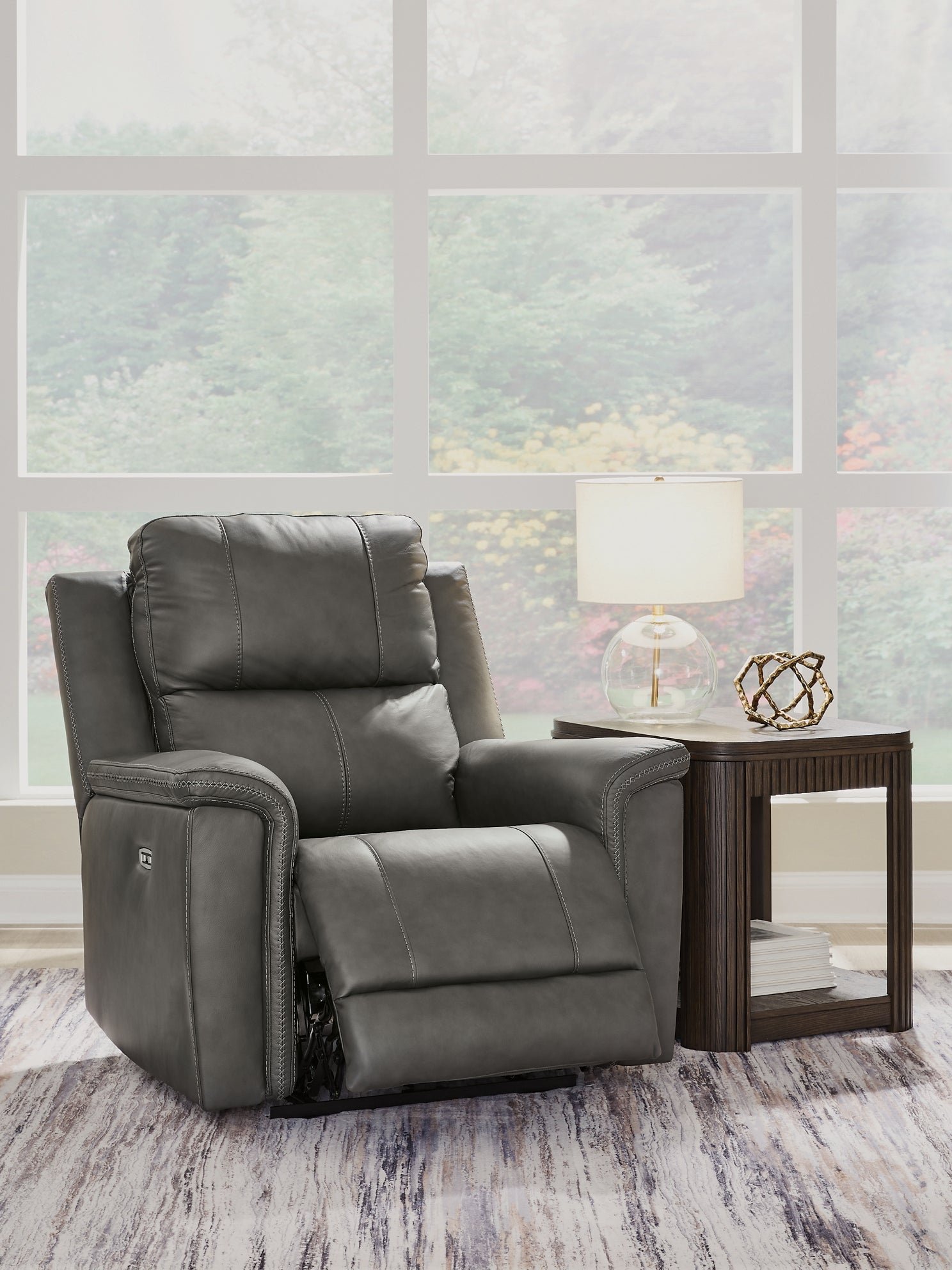 Bleckley PWR Recliner/ADJ Headrest - Image 7
