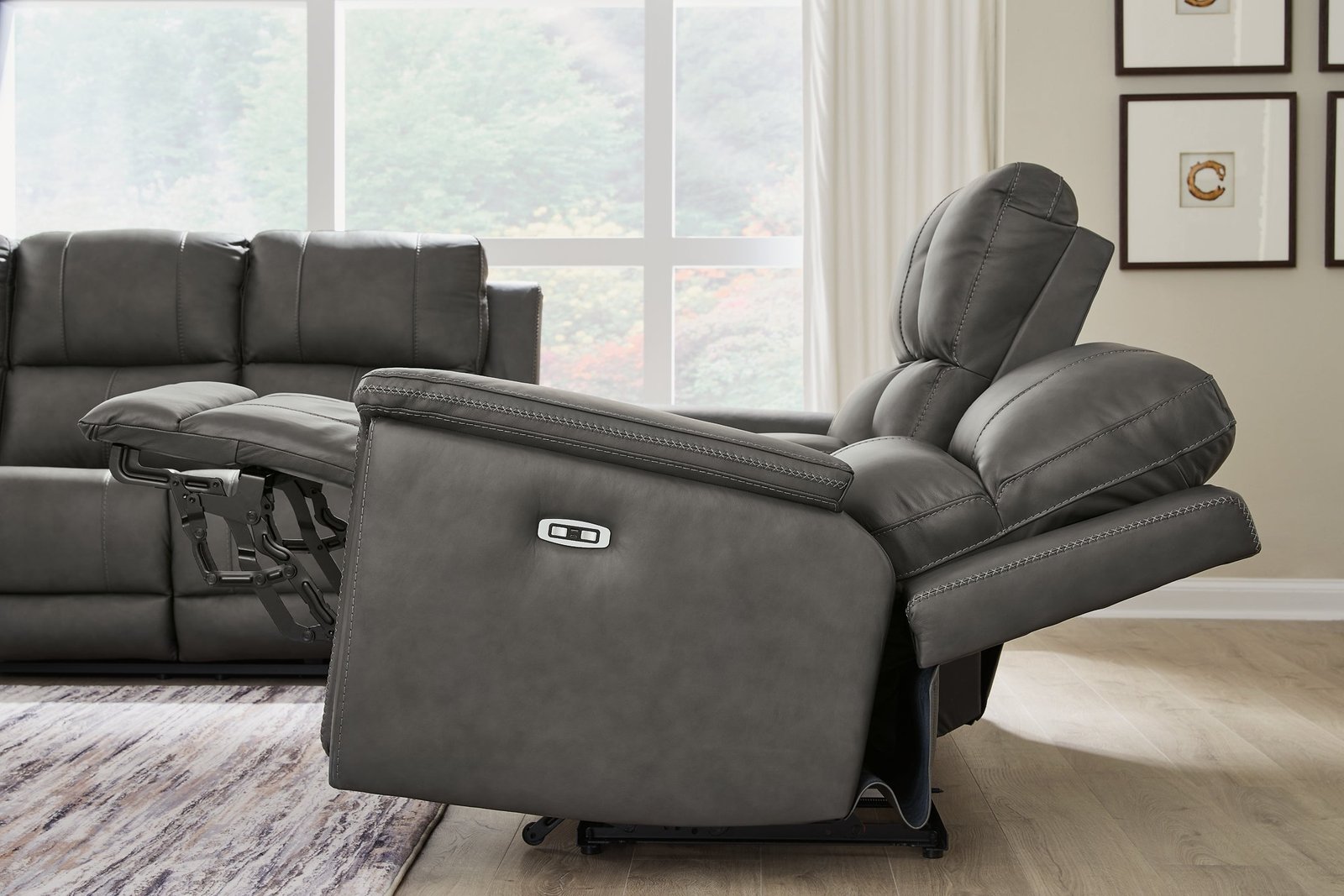 Bleckley PWR REC Sofa with ADJ Headrest - Image 6