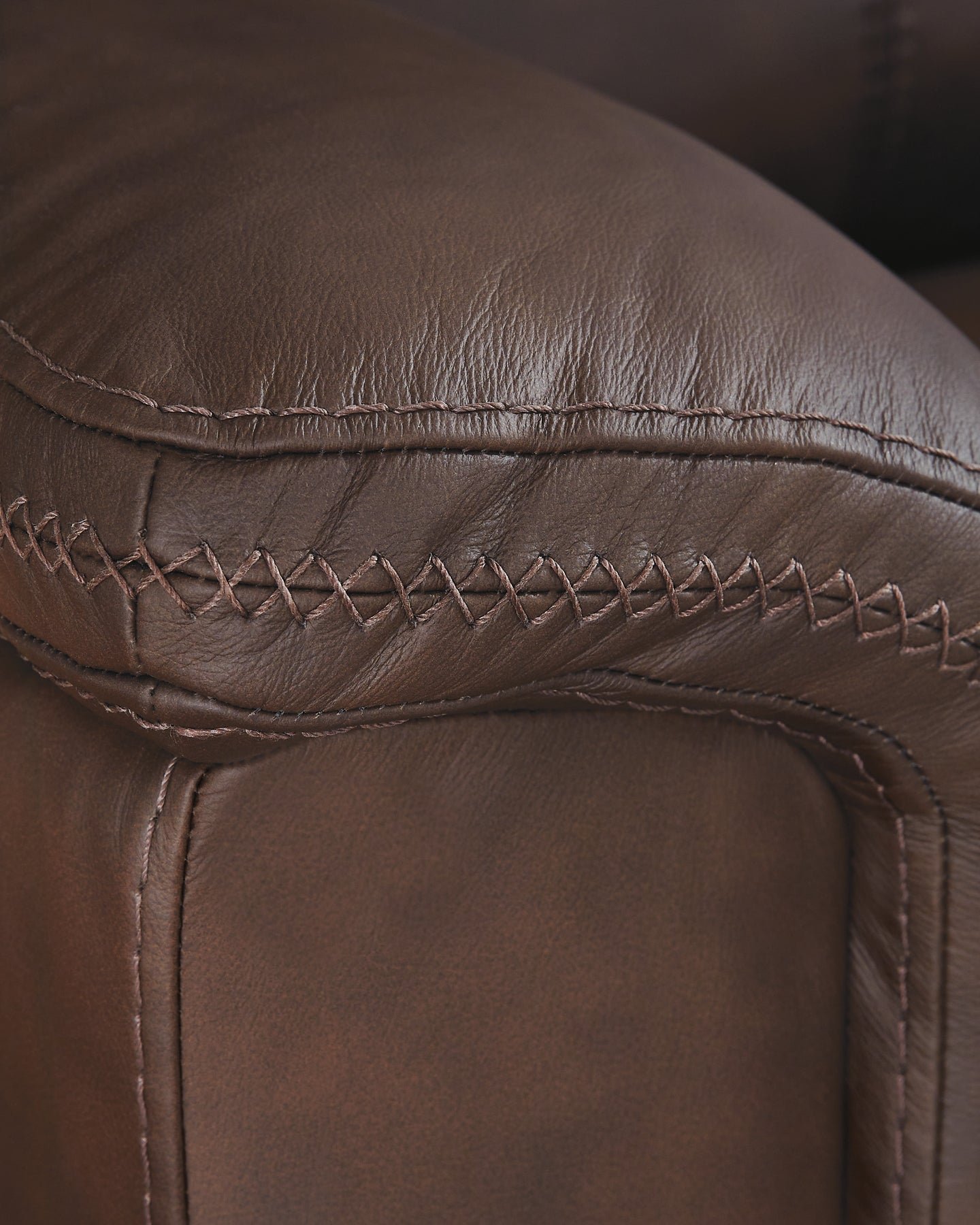 Bleckley PWR REC Sofa with ADJ Headrest - Image 8