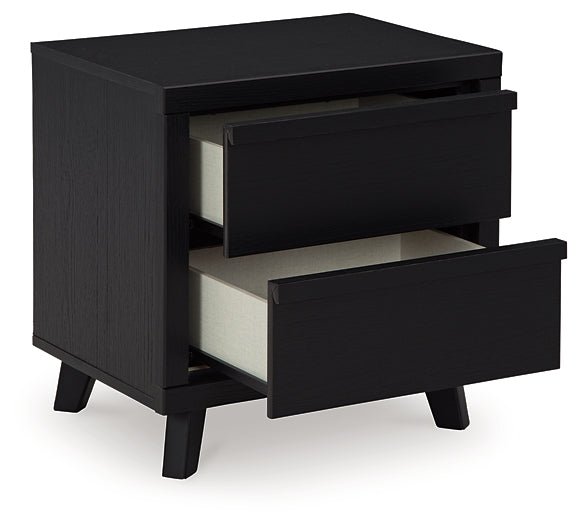 Danziar King Panel Headboard with Mirrored Dresser, Chest and Nightstand - Image 10