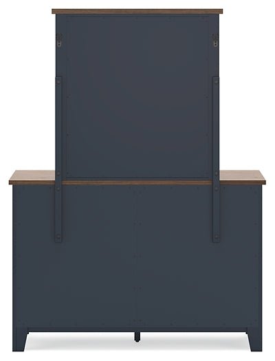 Landocken Twin Panel Bed with Mirrored Dresser, Chest and Nightstand - Image 6