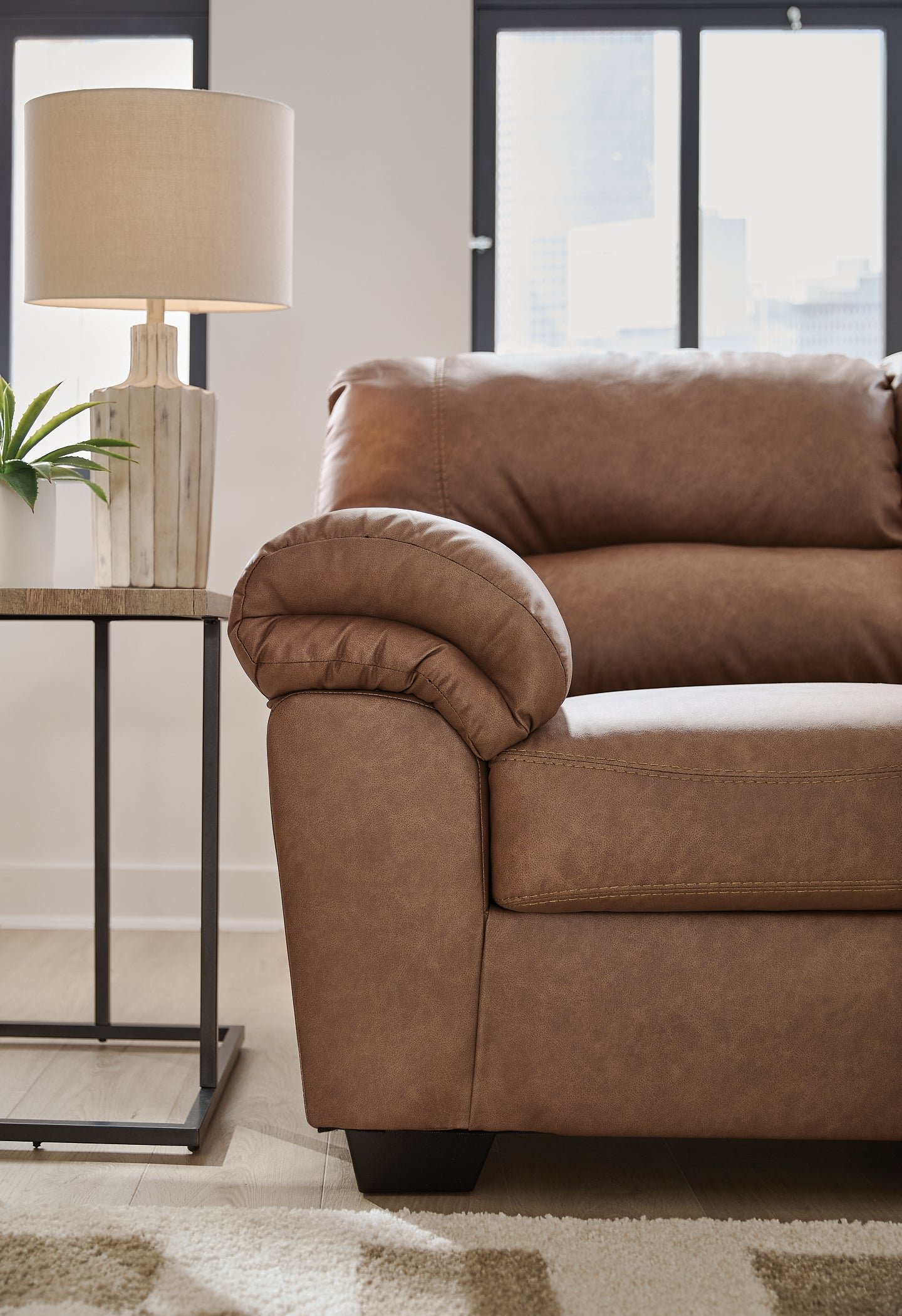 WillowBend Loveseat - Image 5